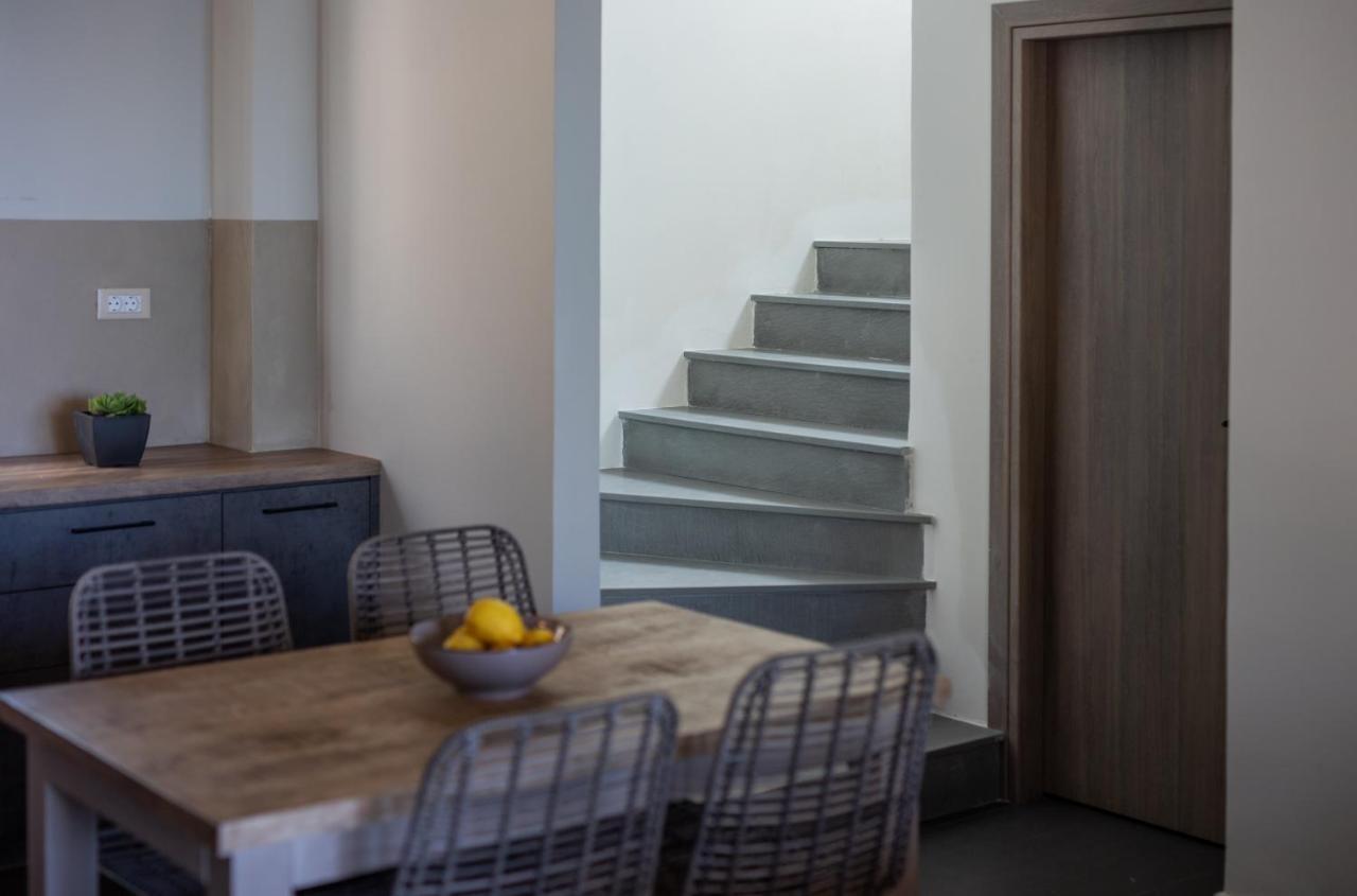 Brand New Villa Lefka With Private Pool At Platies Platíesz Kültér fotó